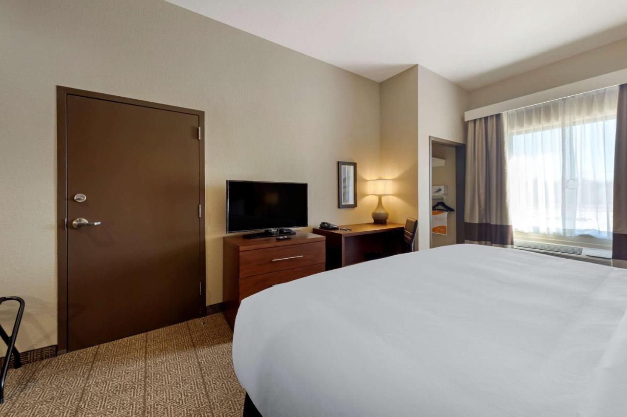 Comfort Inn & Suites Harrah Choctaw Kültér fotó