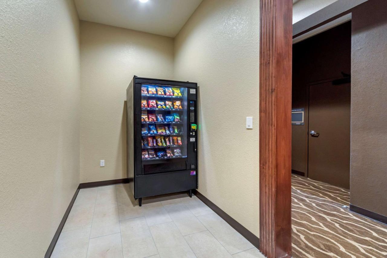 Comfort Inn & Suites Harrah Choctaw Kültér fotó