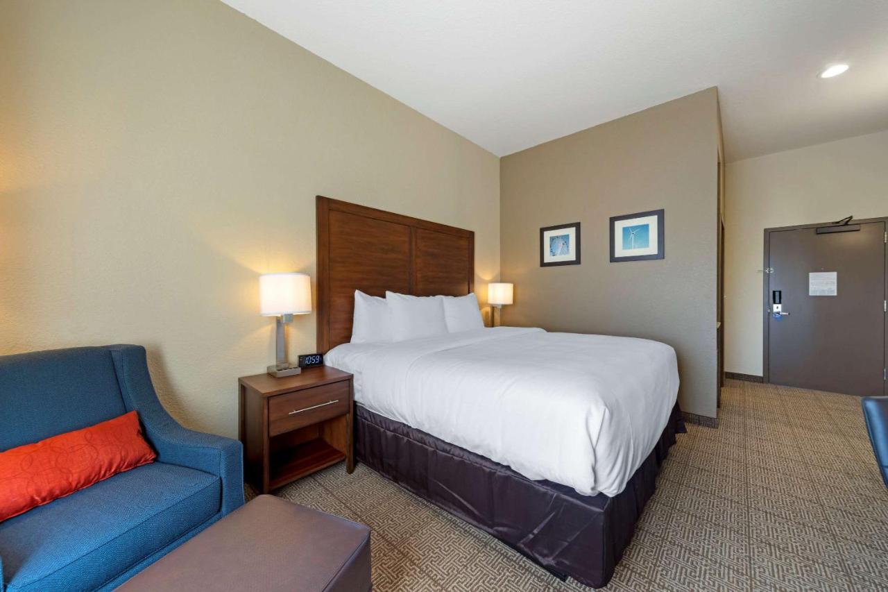 Comfort Inn & Suites Harrah Choctaw Kültér fotó